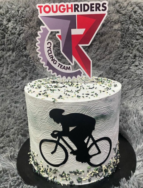 BOLO COM CREME BRAnco