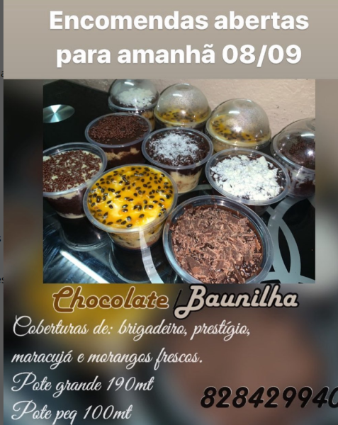 Bolos de Pote Com coberturta Chocolate e Baunilha