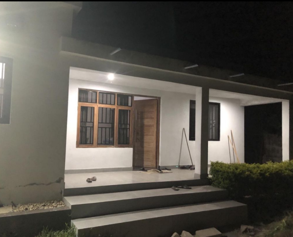 Casa disponível para aluguer na cidade de inhambane para curta duração: ✅Diário 3000 MZN