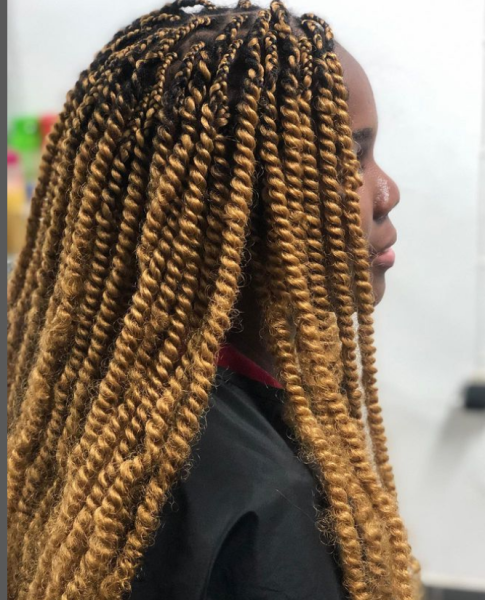 SERVIÇOS DE BELEZA TRANÇAS