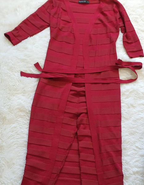 Conjunto calça elástica e kimono com cinto Medium 2.000,00 Mt Estado: Novo