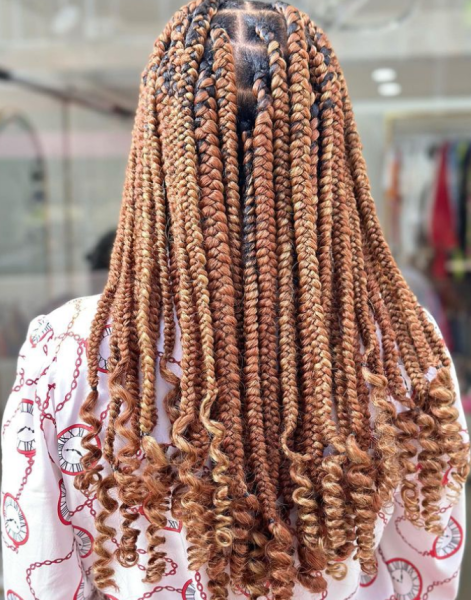 Afrique Knotless Box braids Cores: Caramelo e loiro Preço: 1,400 Mzn