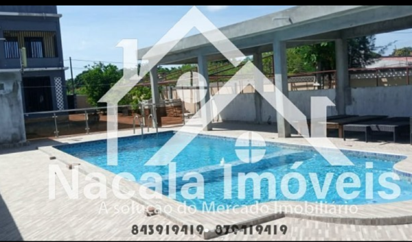 ..Vivenda T4.....*  _4 quarto_ _1 sala_ _1cozinha América_ _1 WC_ _1 piscina grande_ _segurança boa_