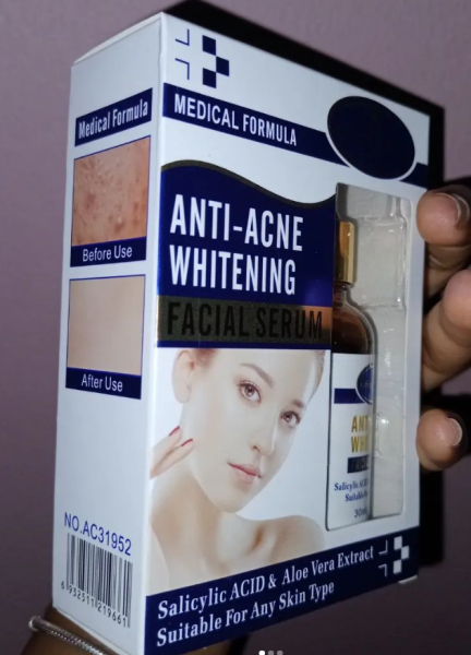 erum anti acne e manchas. Este serum contém: -Ácido salicílico -Extrato de aloe vera -Niacinamida Disponível por apenas 400mt