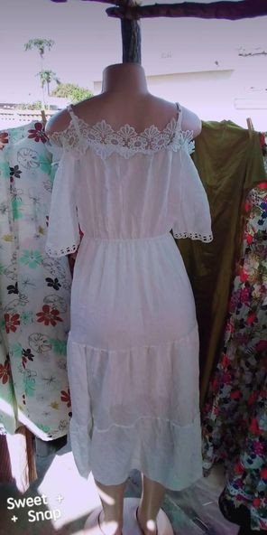 350 cada vestido  Demorou perdeu