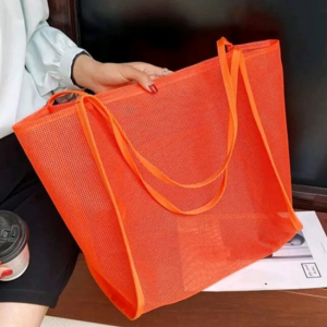 Sacos de praia: 5.500,00 kz, cada