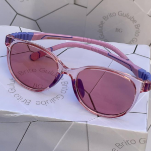 Óculos infantis. Preço: 1300,00 Mtn.