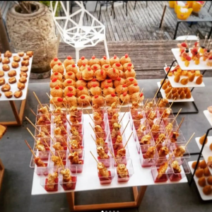 SERVIÇOS DE ALIMENTAÇÃO