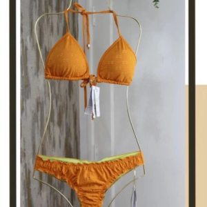 Roupa íntima CORES: preto, Laranja Tamanho: 42,44 Preço: 3200 MT