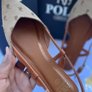 Sandálias da marca polo Por encomenda 📦 Preço:6000