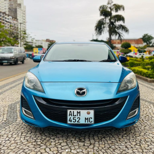 Vendo Mazda axela ✅full body kit ✅6velocidades ✅jantes especiais