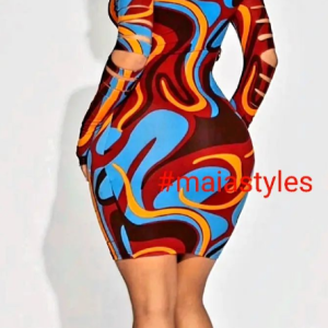 Disponível para entrega imediata 🚨🚨🚨🚨tamanho S, M 🚨🚨🚨🚨Preço 16 000 00kzs