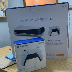 Sony x PS5 Memória 825GB Com 1 joy 60mil MT