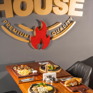 SERVIÇOS DE ALIMENTAÇÃO