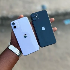 iPhone 11 64GB , disponível 38500Mt,