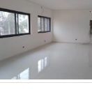 Vende-se Apartamentos T4 no Bairro Triunfo novo Atrás do Condomínio