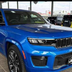 JEEP GRAND CHEROKEE 2023 Gasolina 3.6cc V6 Automático 4x4 Por encomenda 🇿🇦🇲🇿