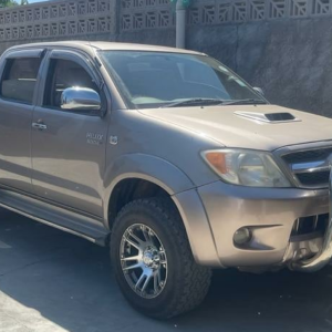 Toyota Hilux Vigo *Caixa Automática *4x4 *Motor D4D Diesel 3.0 *116000 klms