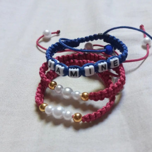 Pulseiras com nomes/letras Disponíveis 75Mzn