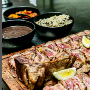 SERVIÇOS DE ALIMENTAÇÃO _ T-Bone à Fiorentina.